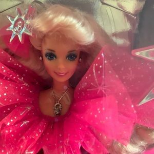 Vintage NIB 1990 Holiday Barbie